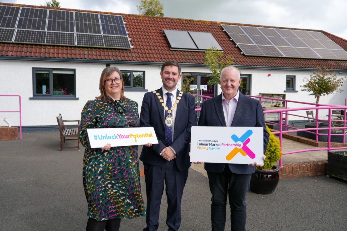 Picture of the Mayor of Ards and North Down, Councillor Craig Blaney with SERC staff